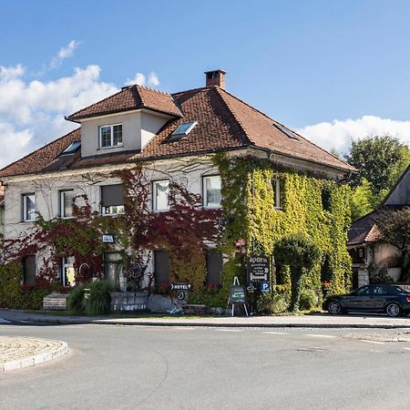 Hotel Sporn Radomlje Εξωτερικό φωτογραφία