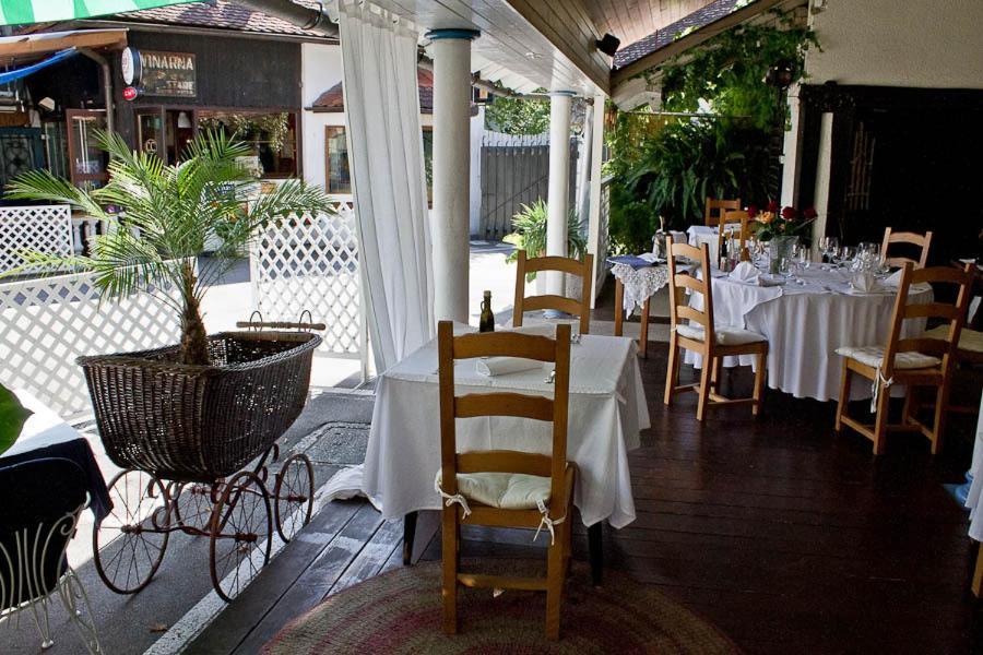 Hotel Sporn Radomlje Εξωτερικό φωτογραφία