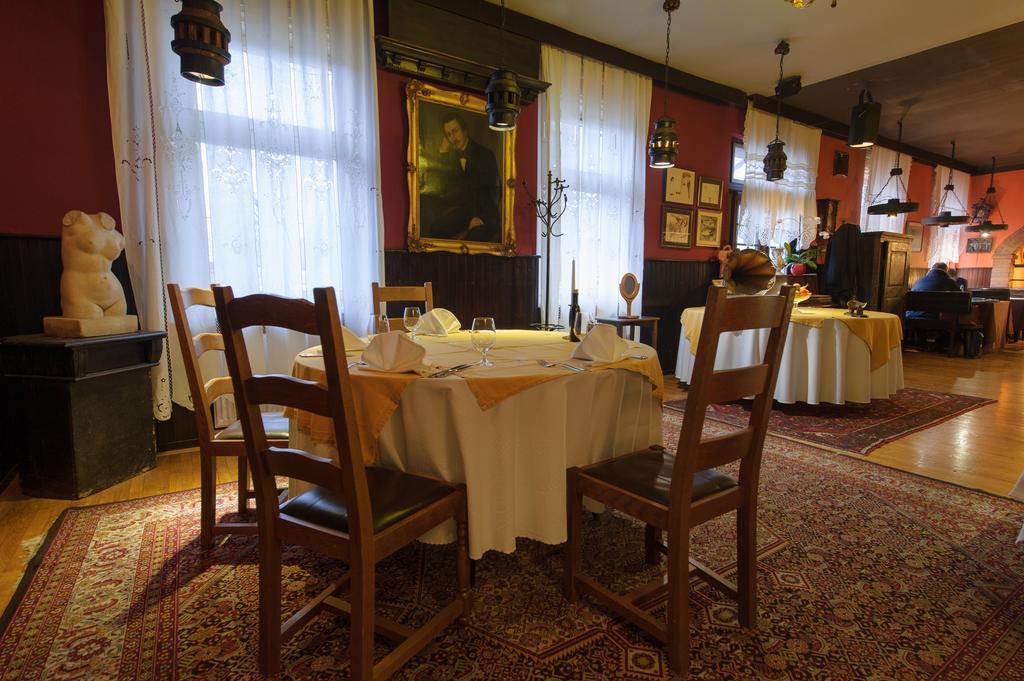 Hotel Sporn Radomlje Εξωτερικό φωτογραφία
